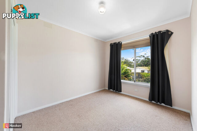 14 Robin Street LAKES ENTRANCE VIC 3909