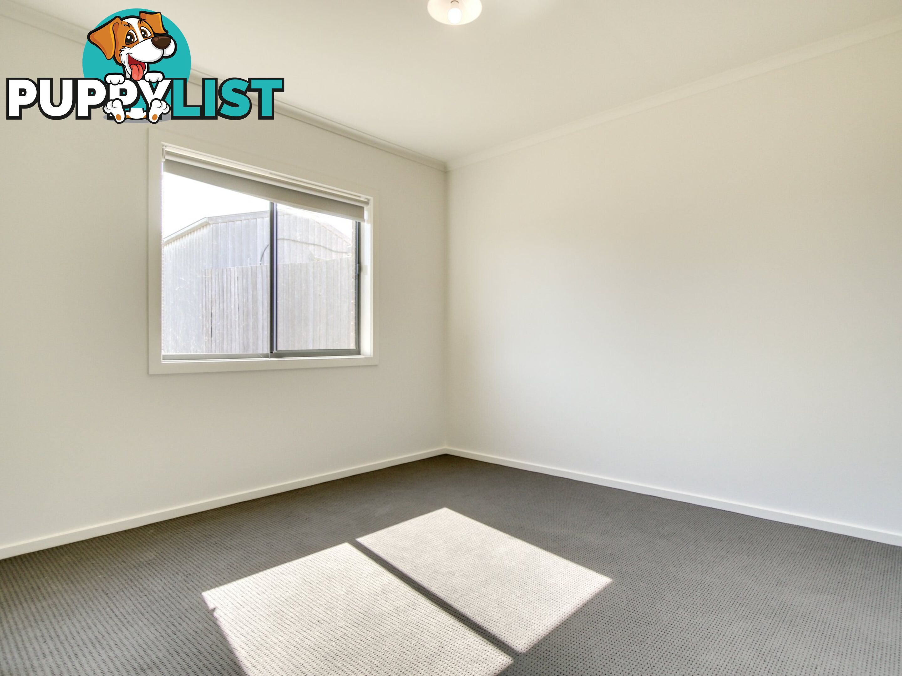 11 Ewing Court LAKES ENTRANCE VIC 3909