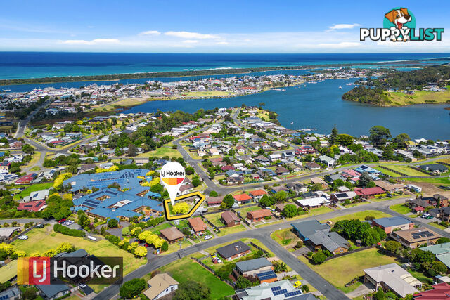 20 Phillips Street LAKES ENTRANCE VIC 3909