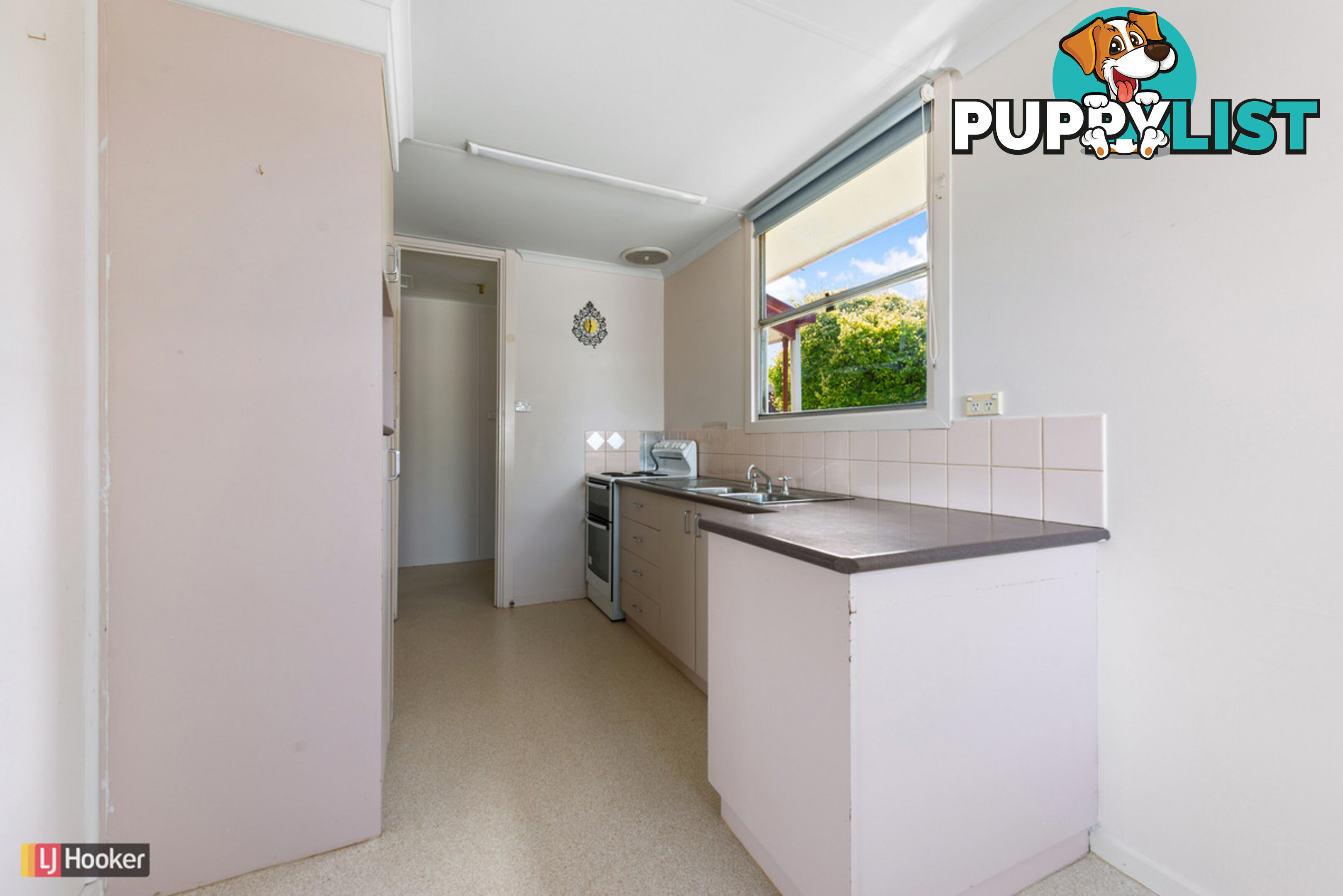 20 Phillips Street LAKES ENTRANCE VIC 3909