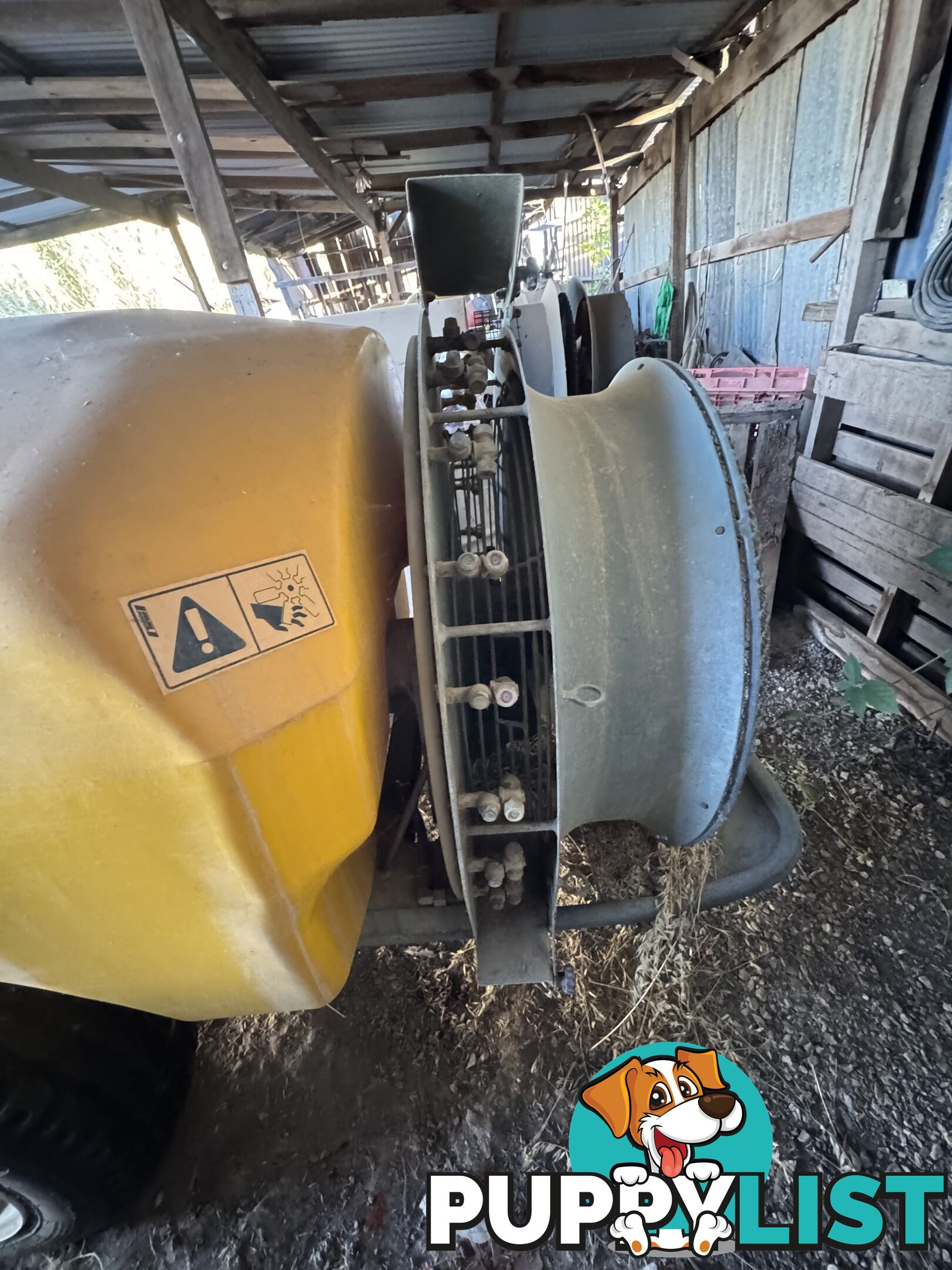 2000Lt Tornado Air blast orchard sprayer
