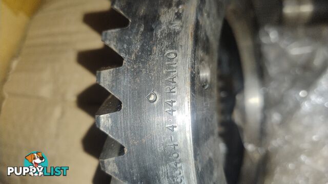 V8 10 bolt Salisbury diff gears 4.44ratio