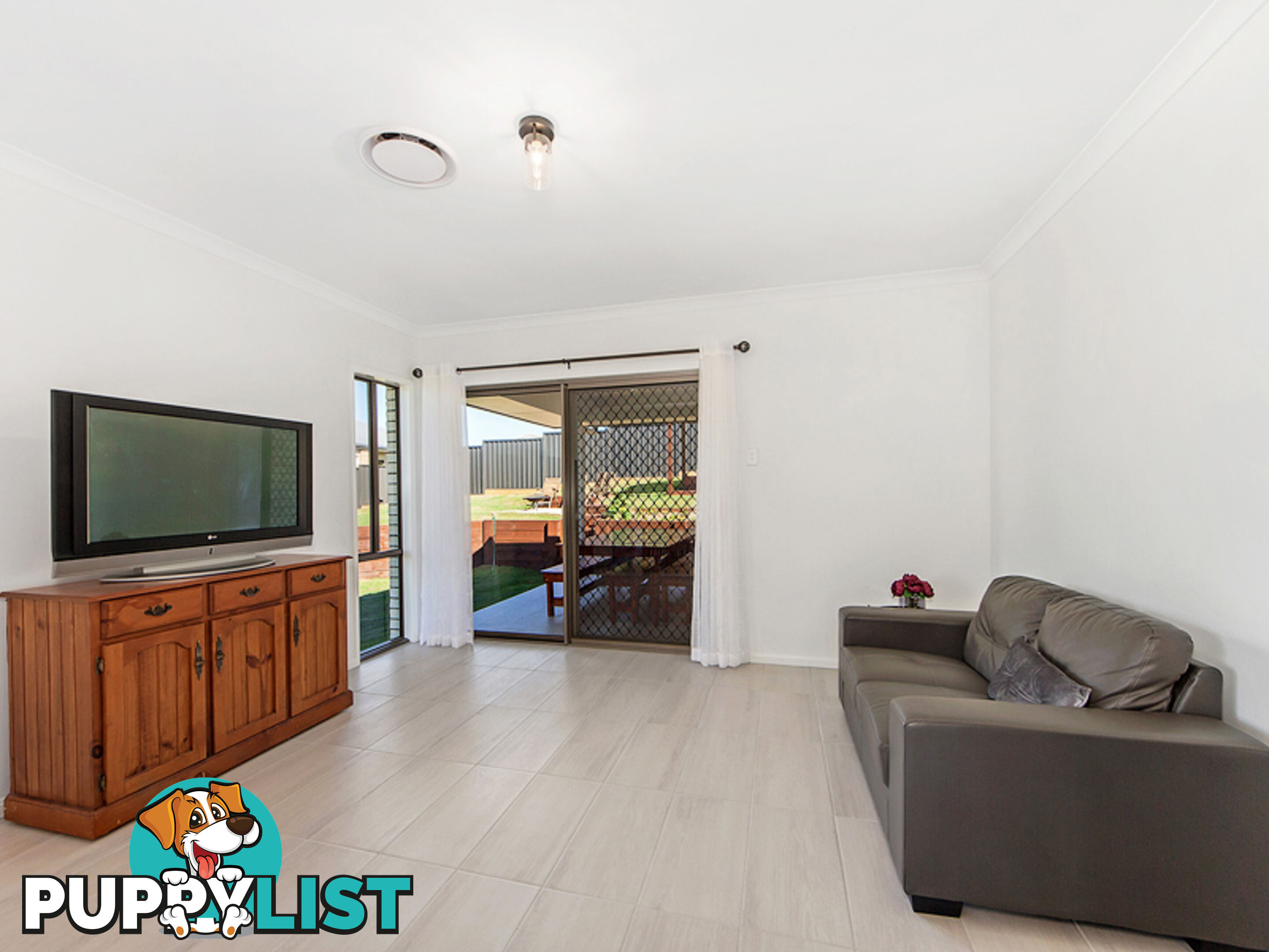 34 Upper John St ROSEWOOD QLD 4340