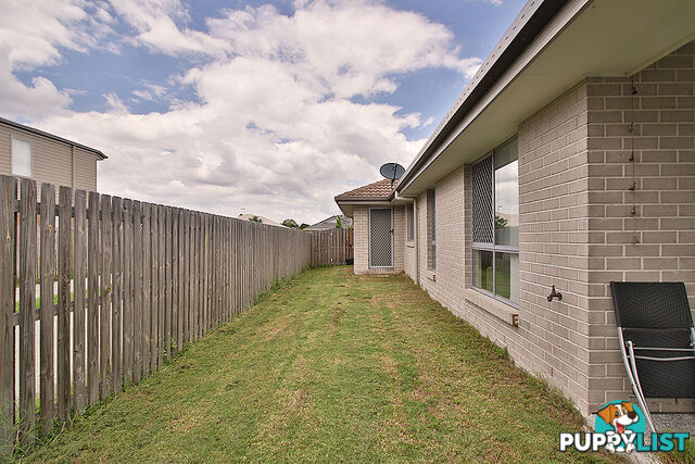 42 Pendragon Street RACEVIEW QLD 4305