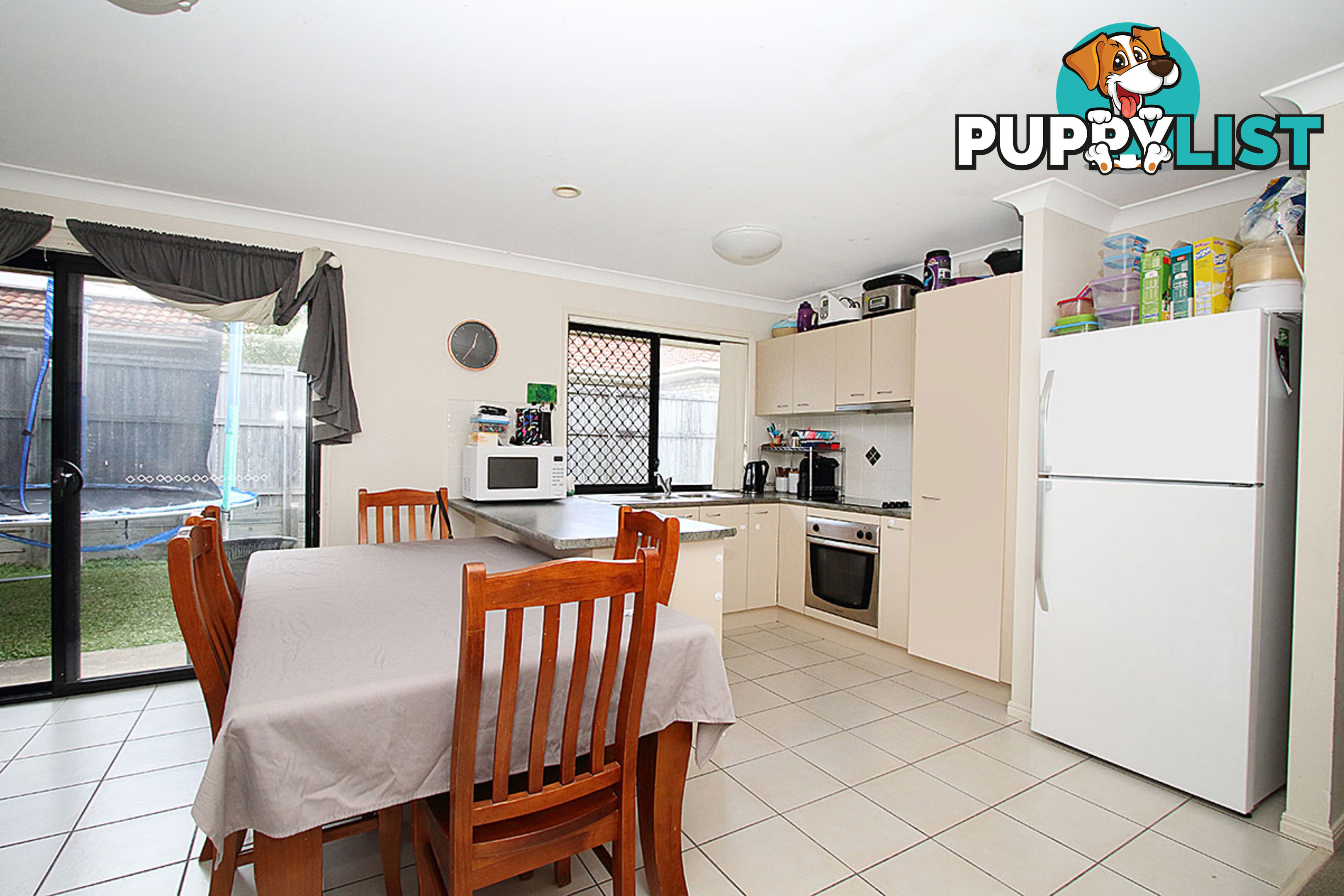 17 Elcock Ave CRESTMEAD QLD 4132