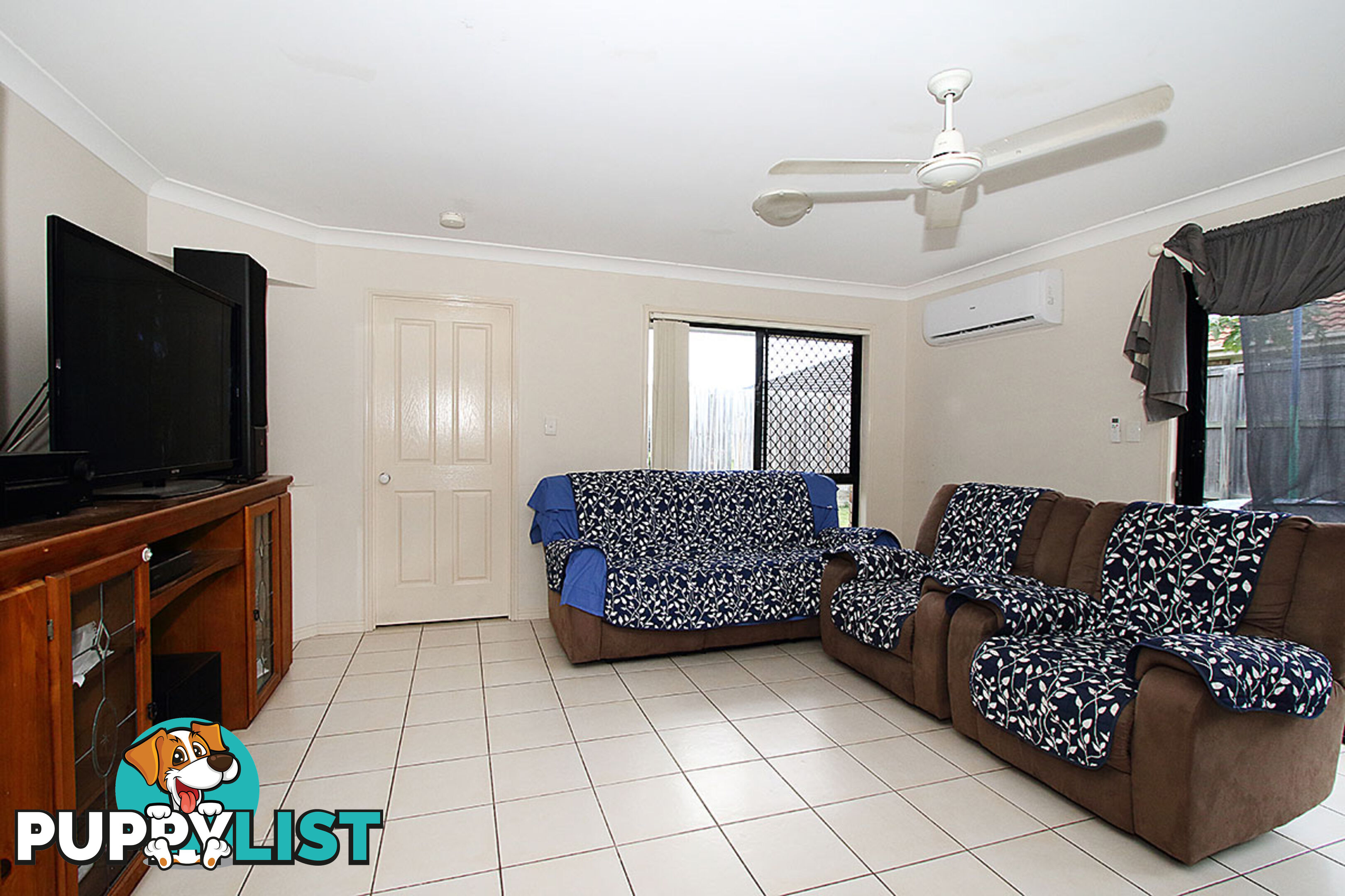 17 Elcock Ave CRESTMEAD QLD 4132