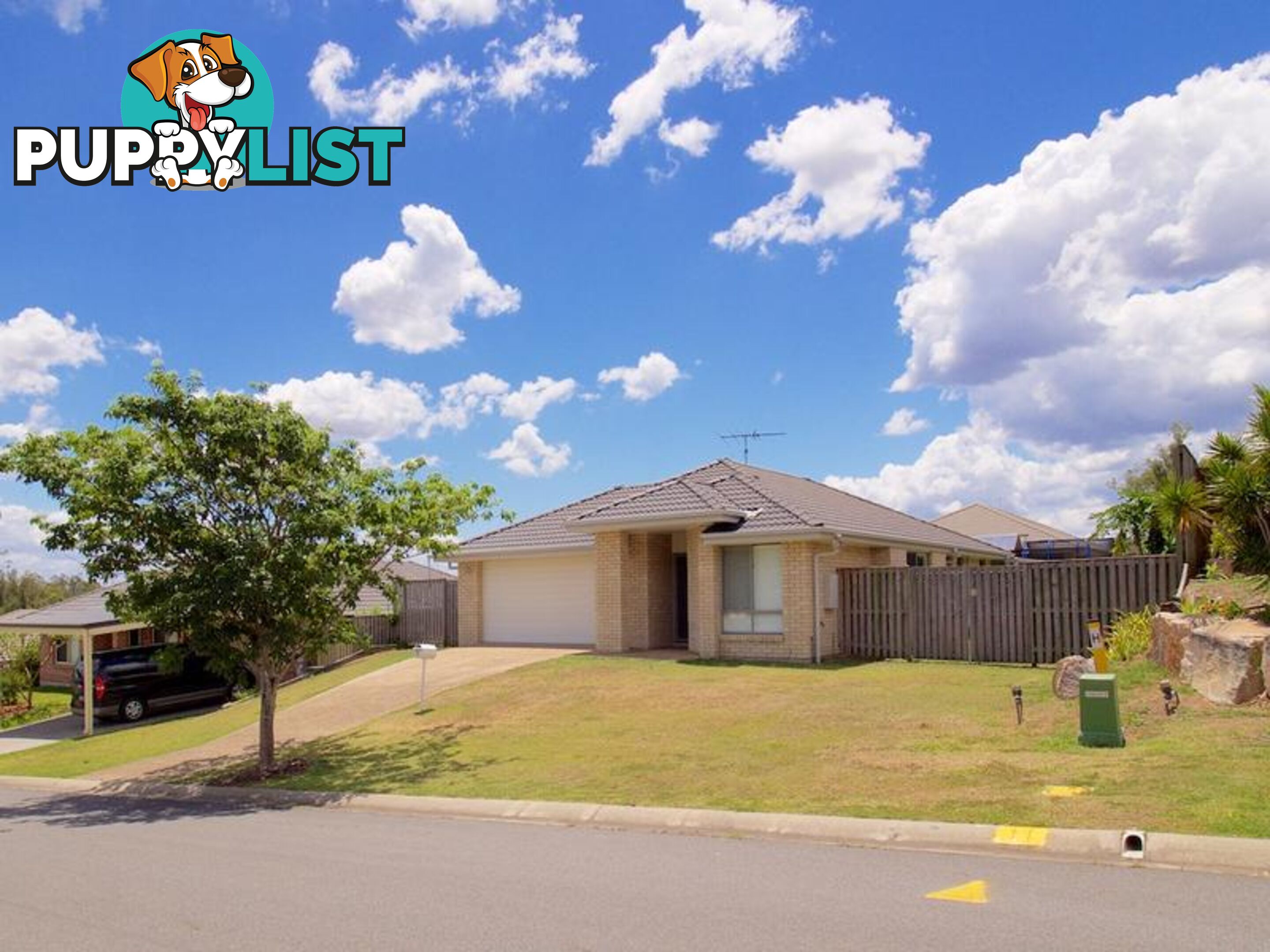 5 WILLOWOOD PLACE FERNVALE QLD 4306