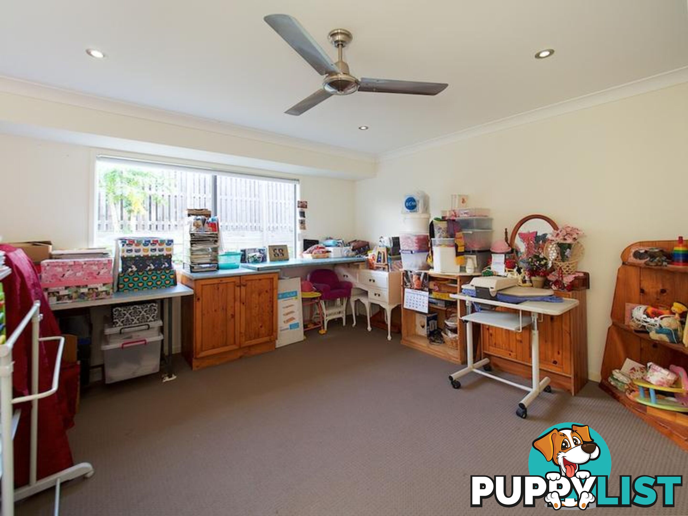 5 WILLOWOOD PLACE FERNVALE QLD 4306