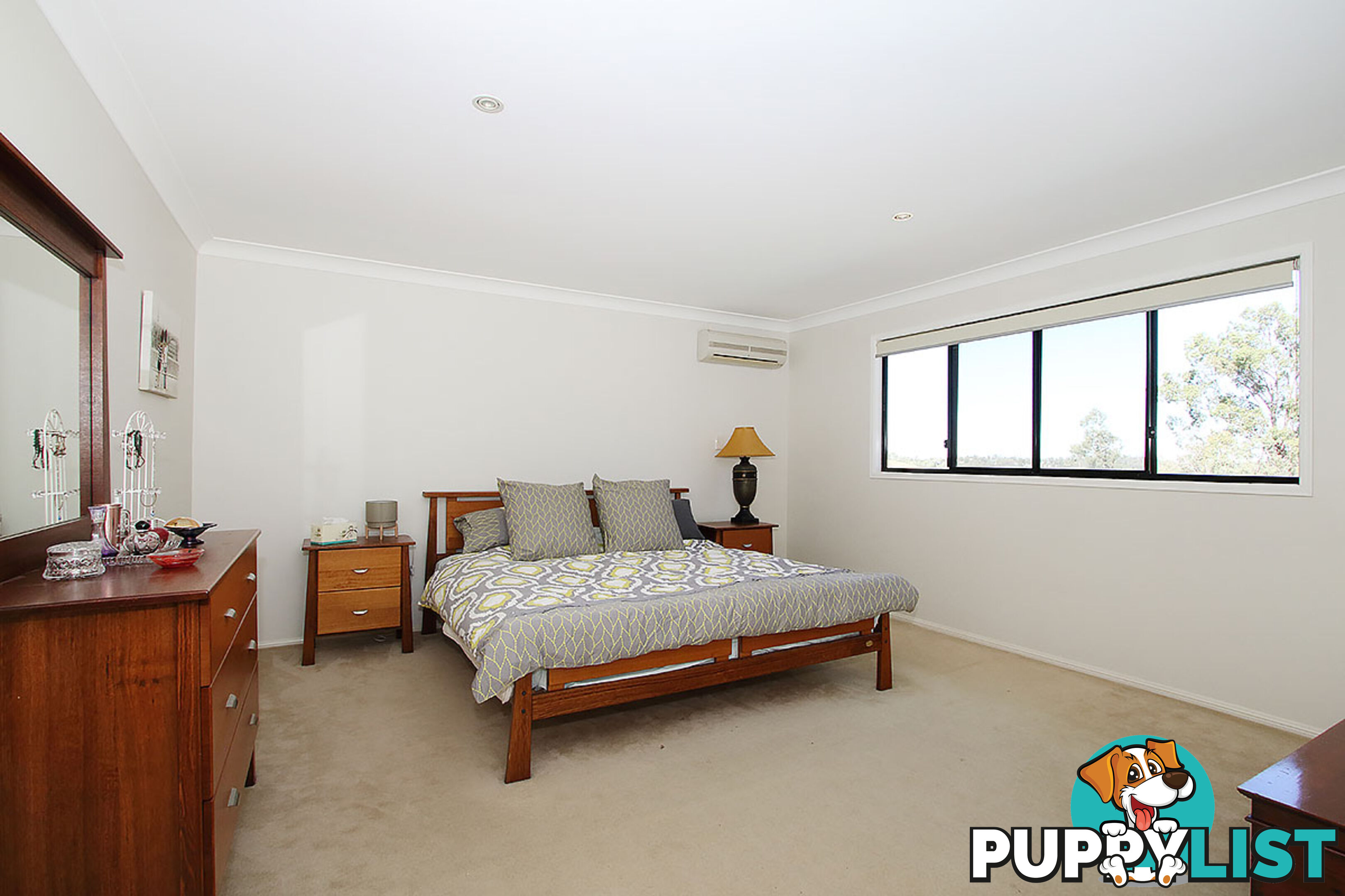 6 Maranoa Court FERNVALE QLD 4306