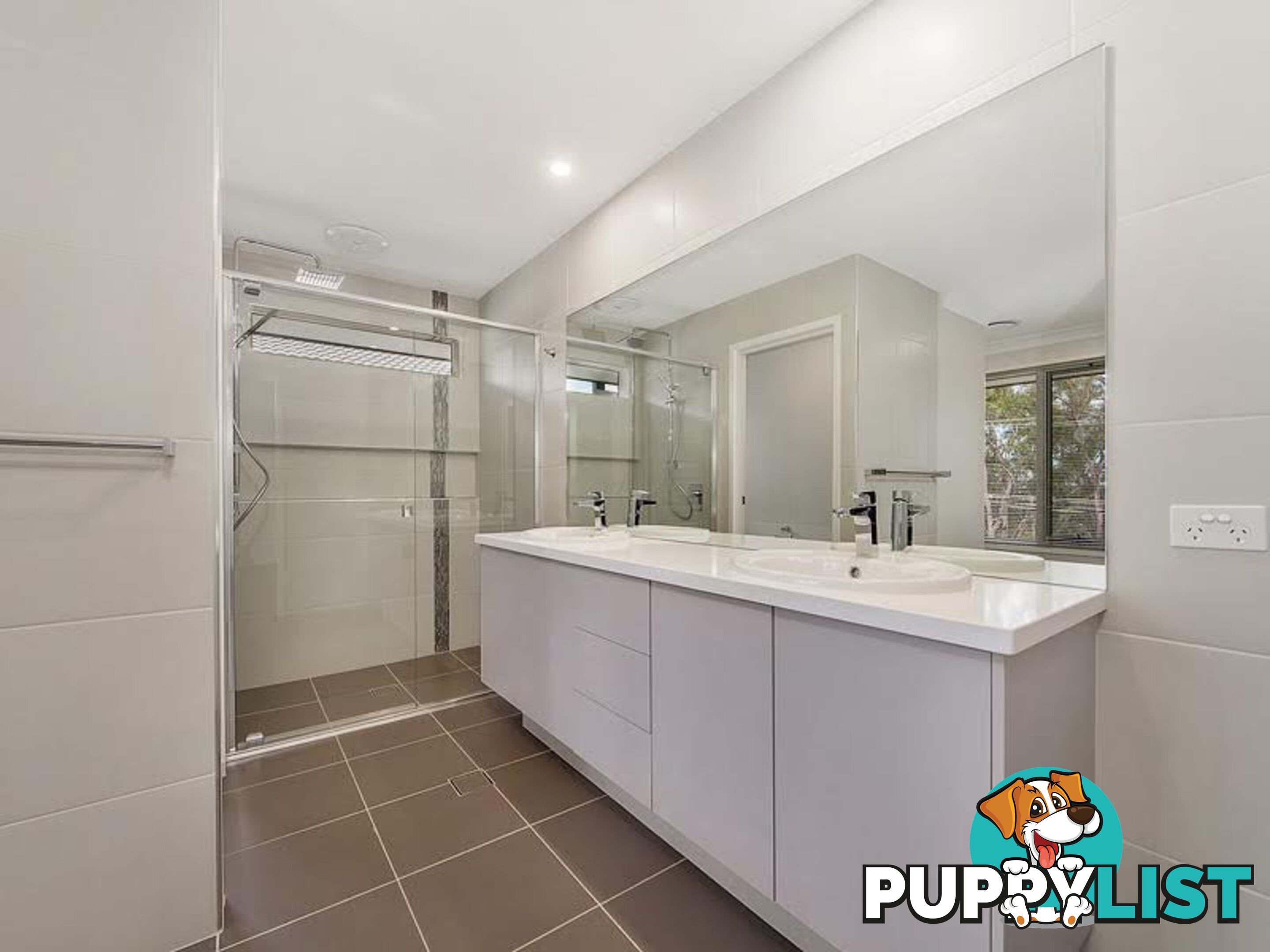 61 Sunset Road KENMORE QLD 4069