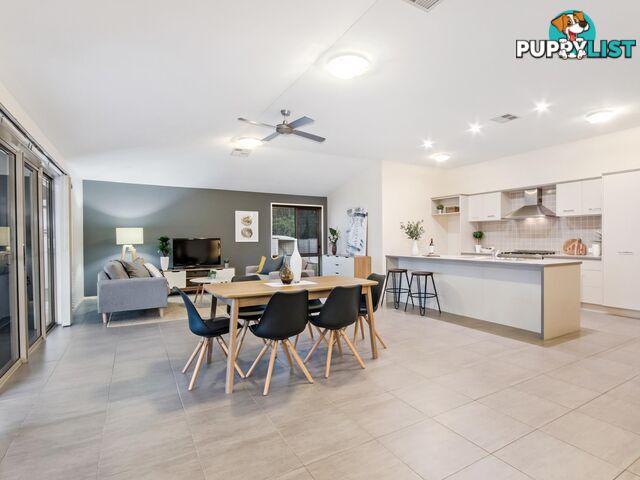 19 Piccadilly Court DEEBING HEIGHTS QLD 4306