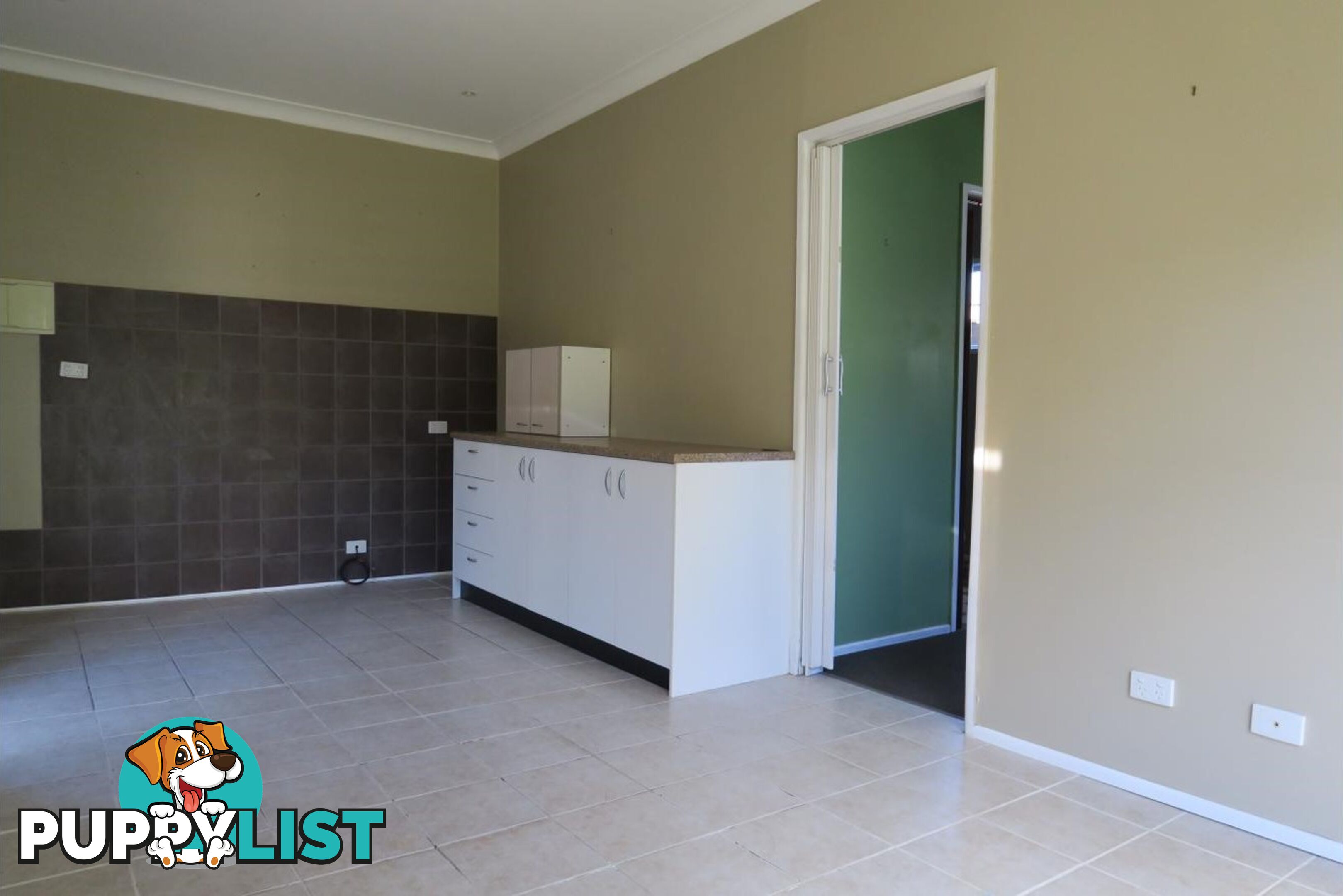 11 Gomer St BOOVAL QLD 4304