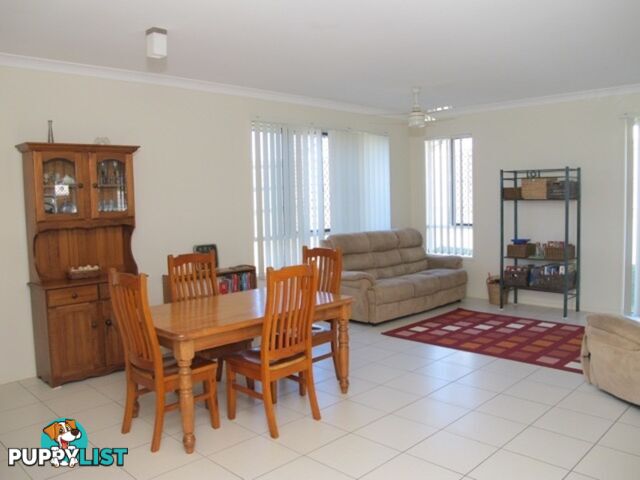 17 Iris Court YAMANTO QLD 4305