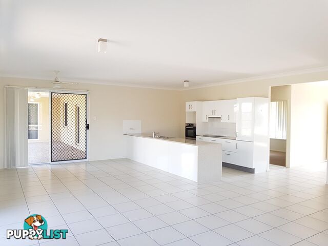 17 Iris Court YAMANTO QLD 4305