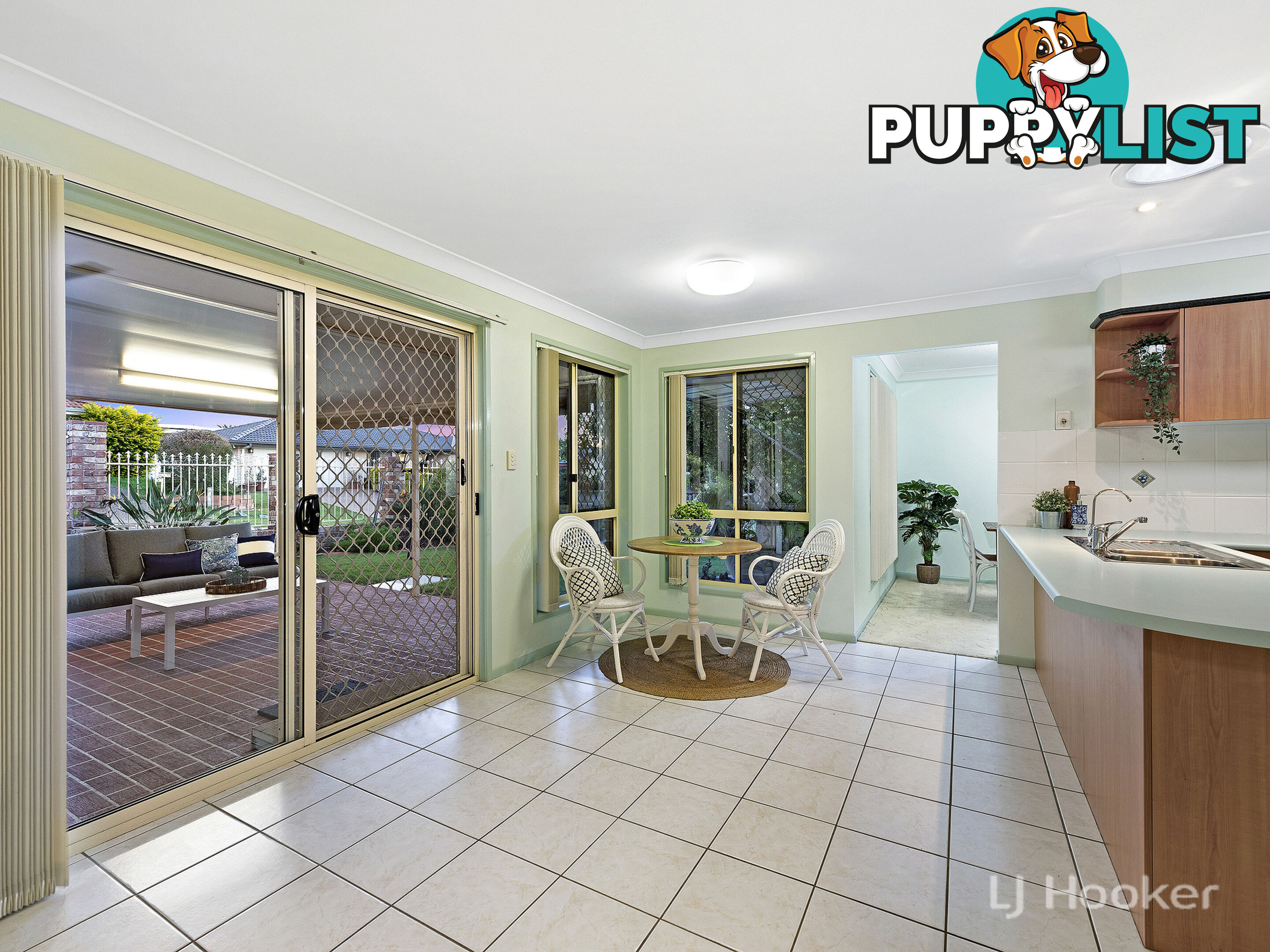 2 Catherine Place FLINDERS VIEW QLD 4305