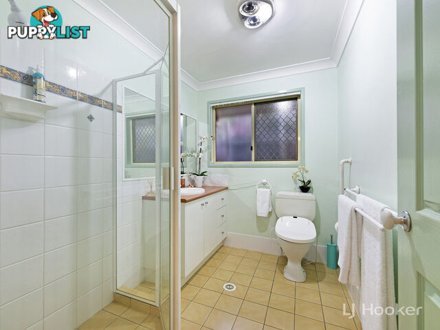 2 Catherine Place FLINDERS VIEW QLD 4305