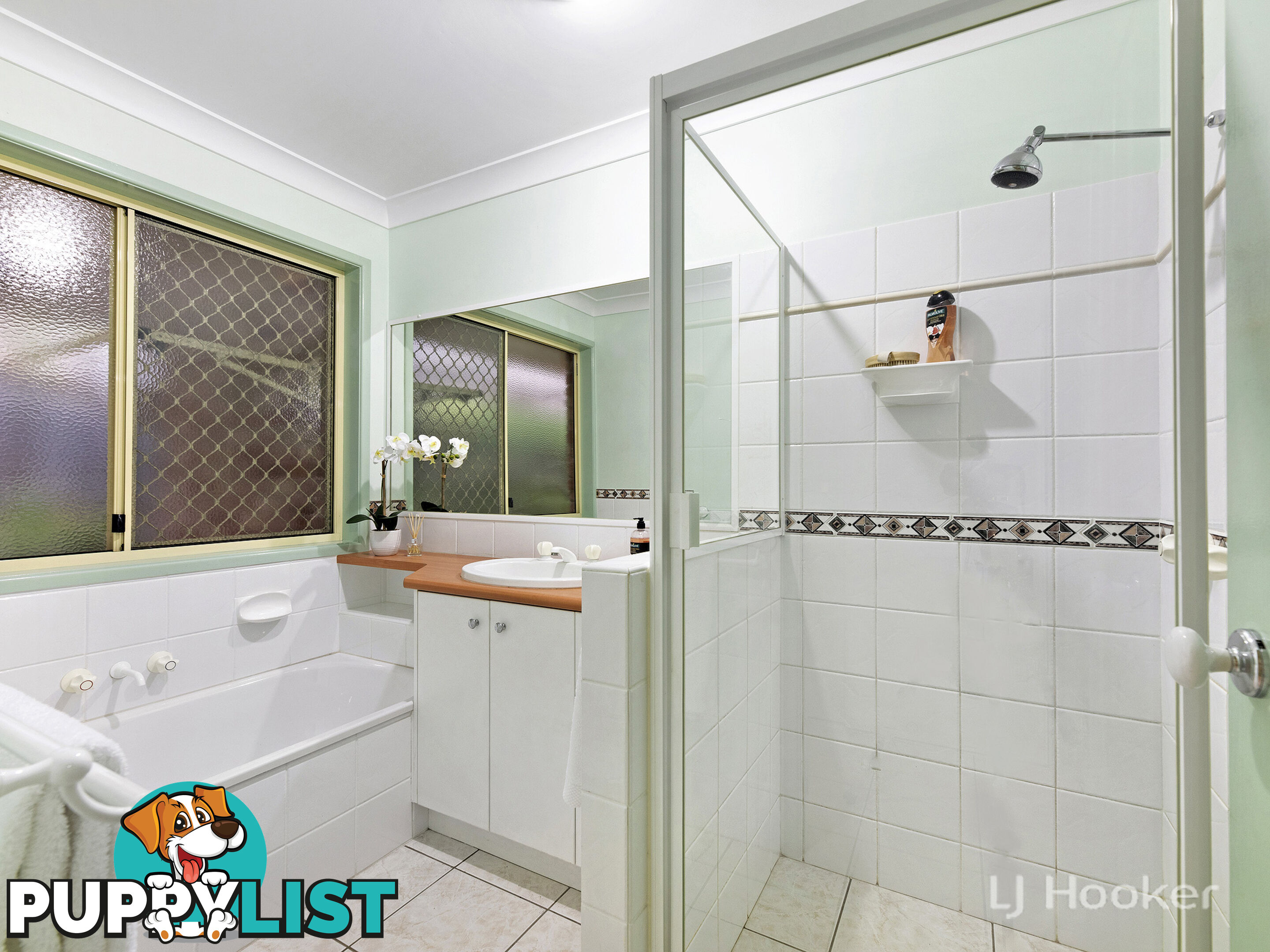 2 Catherine Place FLINDERS VIEW QLD 4305