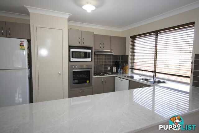 99 Beeston Drive FERNVALE QLD 4306