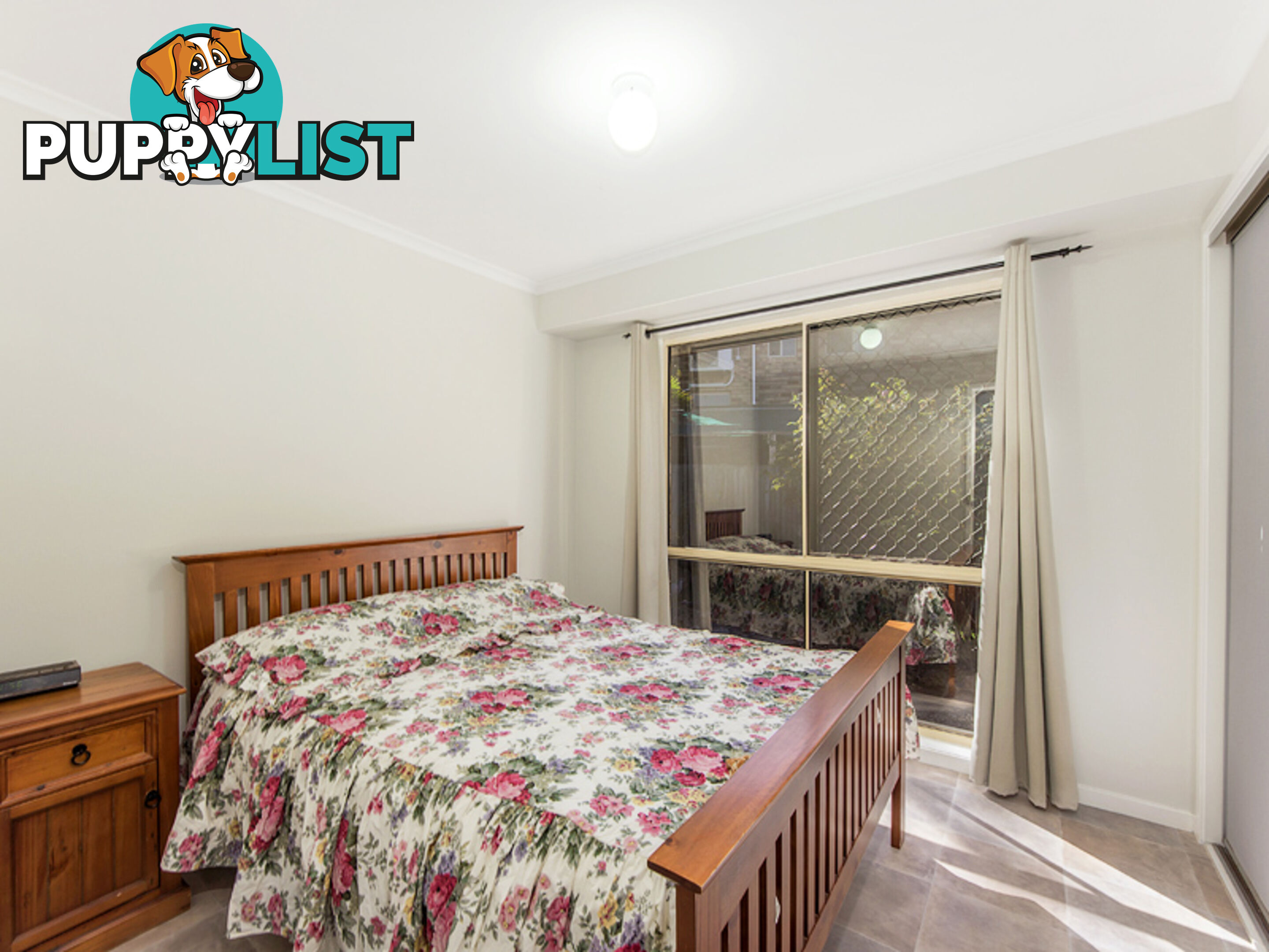 4 Macadamia ct WALLOON QLD 4306