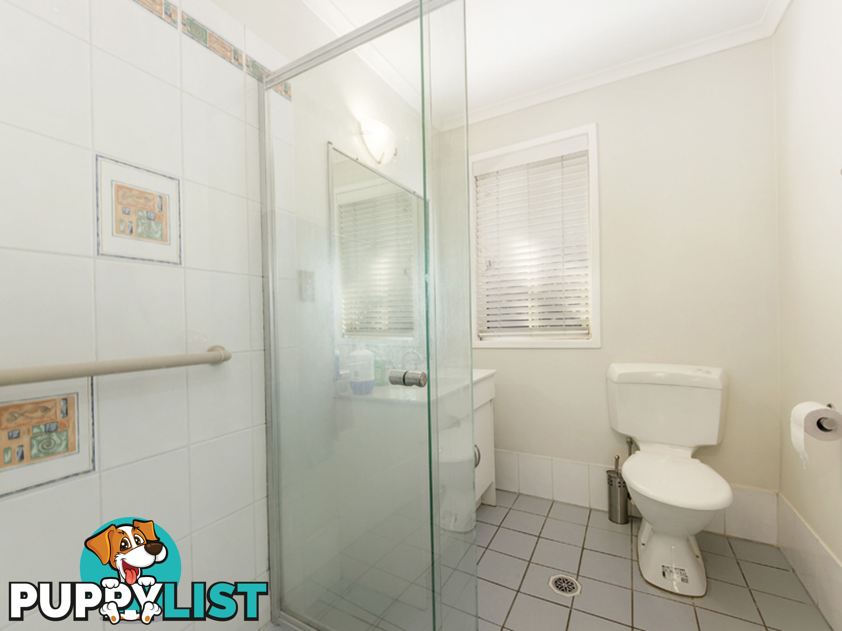 4 Macadamia ct WALLOON QLD 4306