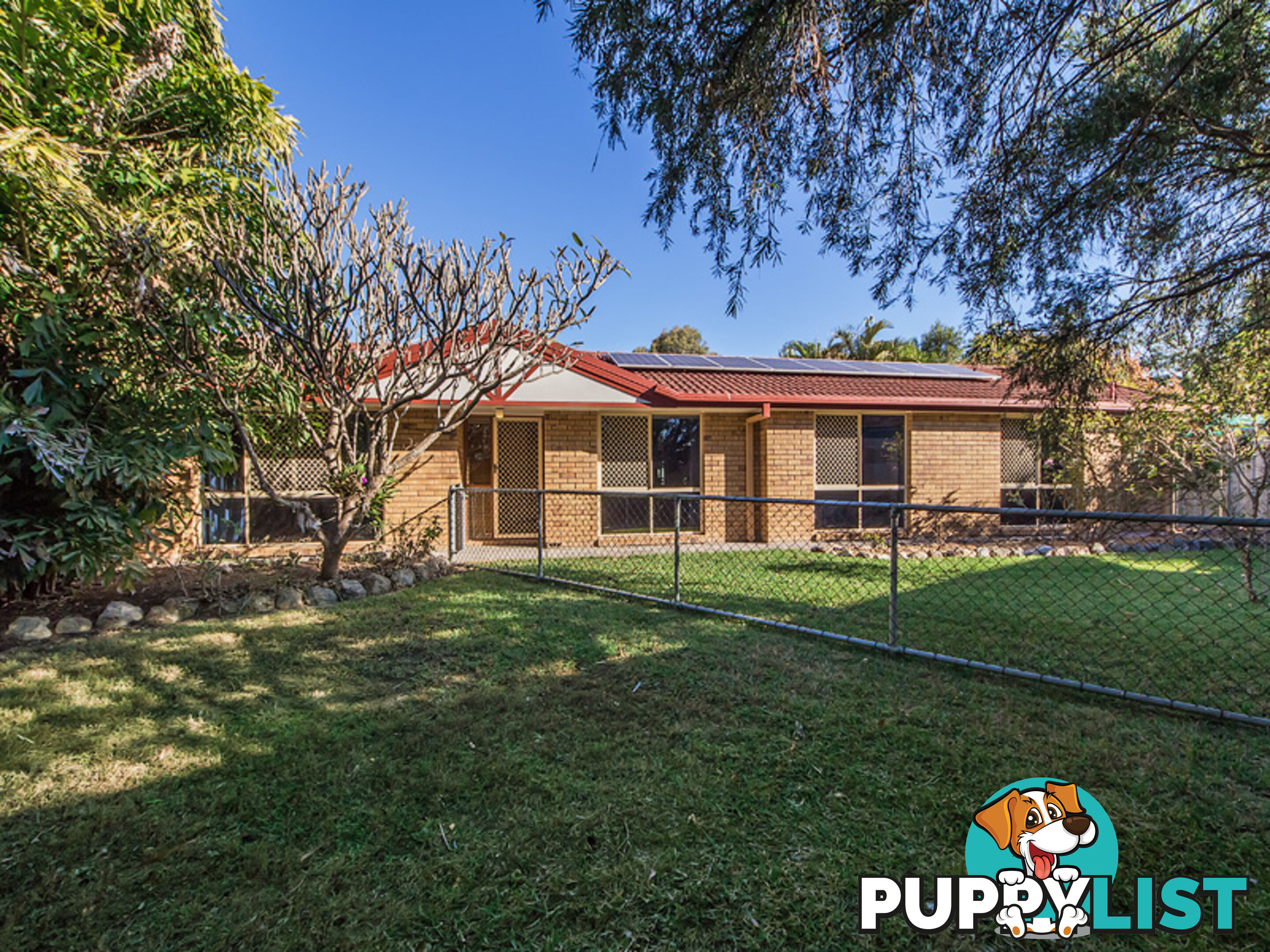 4 Macadamia ct WALLOON QLD 4306