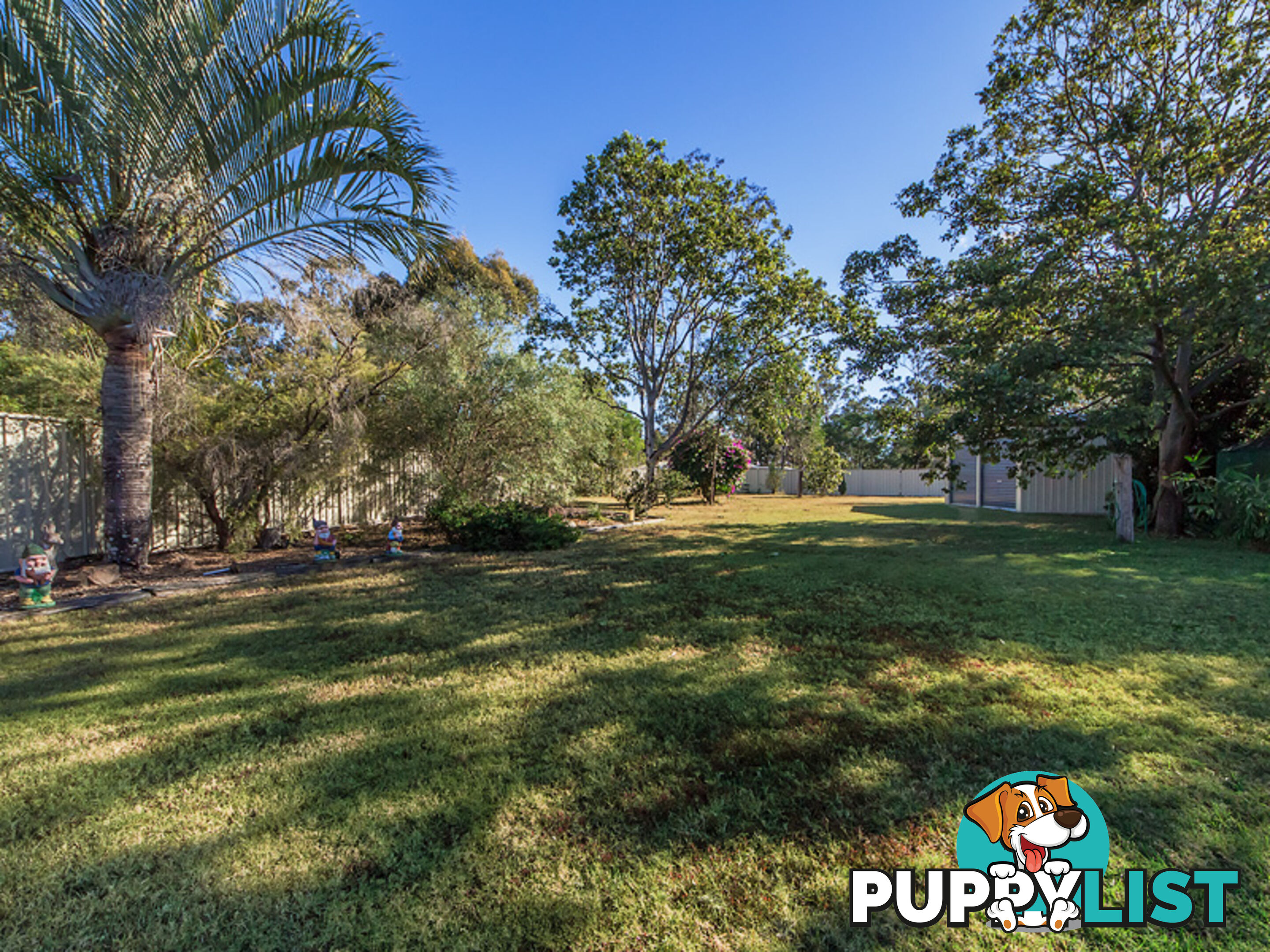 4 Macadamia ct WALLOON QLD 4306