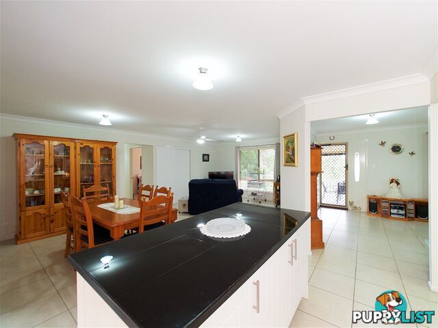 10 MARANOA COURT FERNVALE QLD 4306