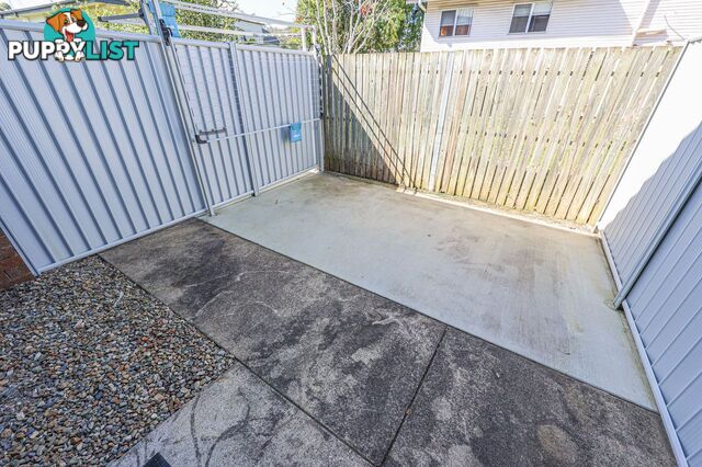 10 Bergins Hill Road BUNDAMBA QLD 4304