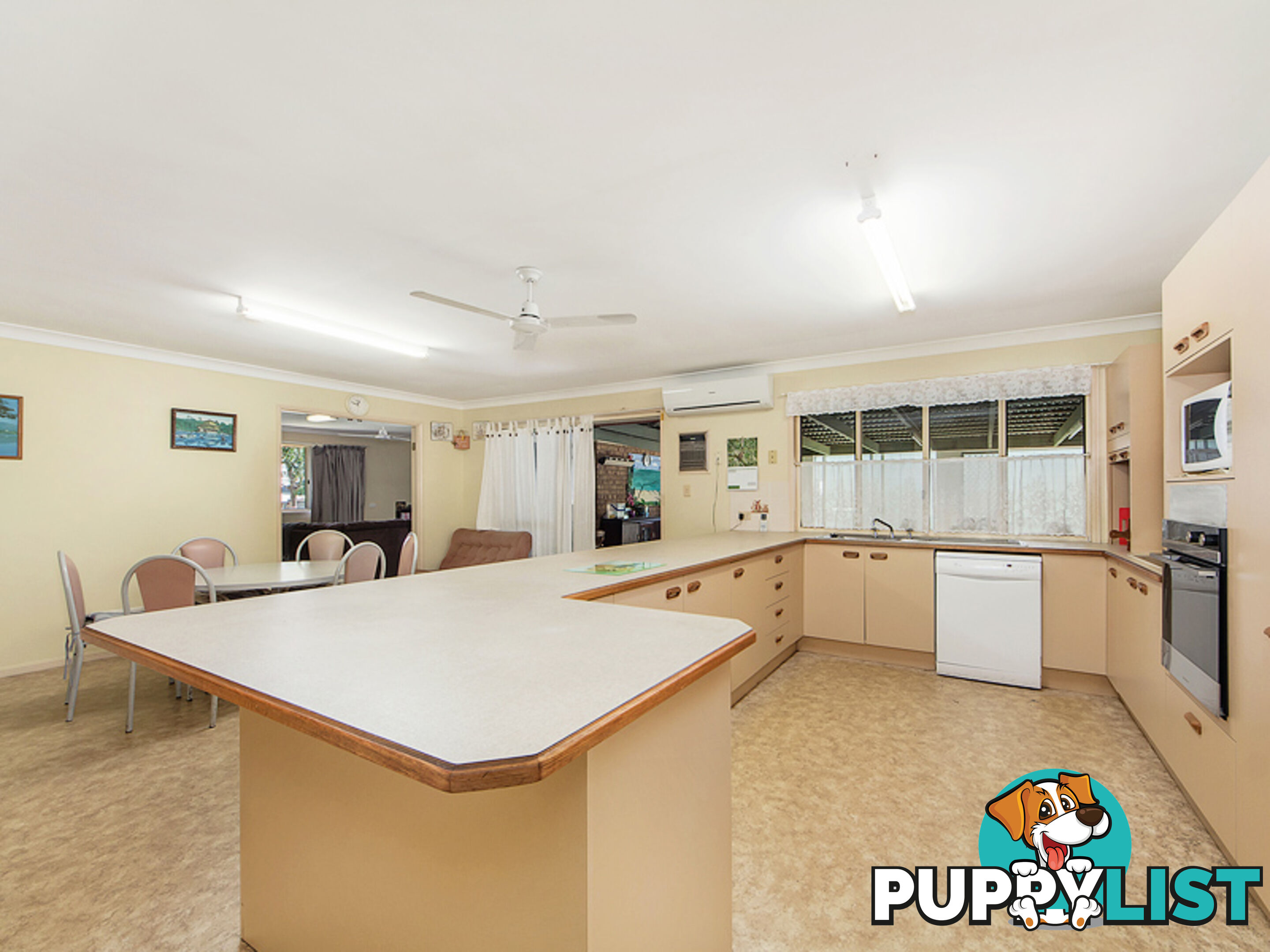 50a  street BUNDAMBA QLD 4304