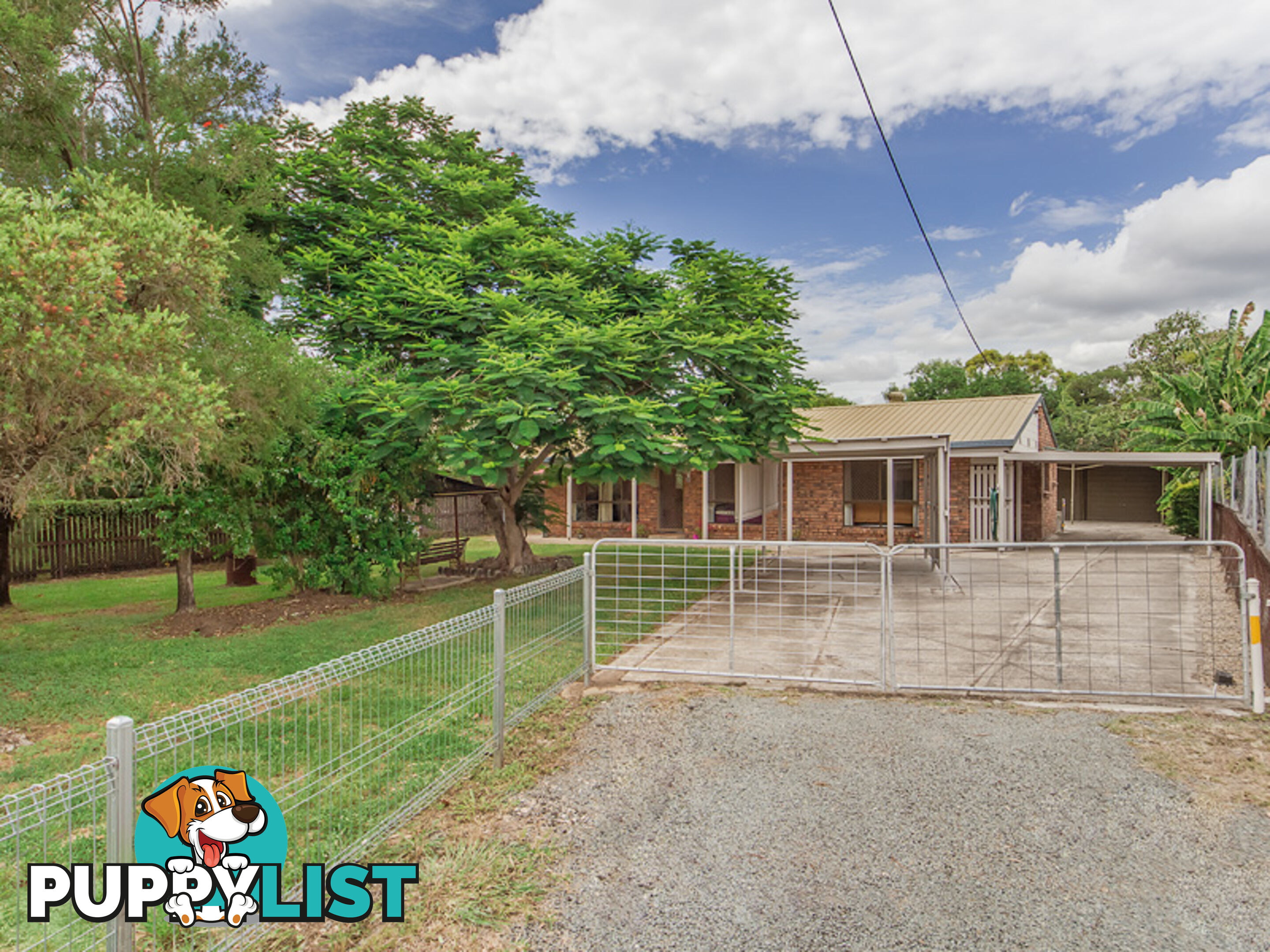 6 STOCKS LANE WALLOON QLD 4306