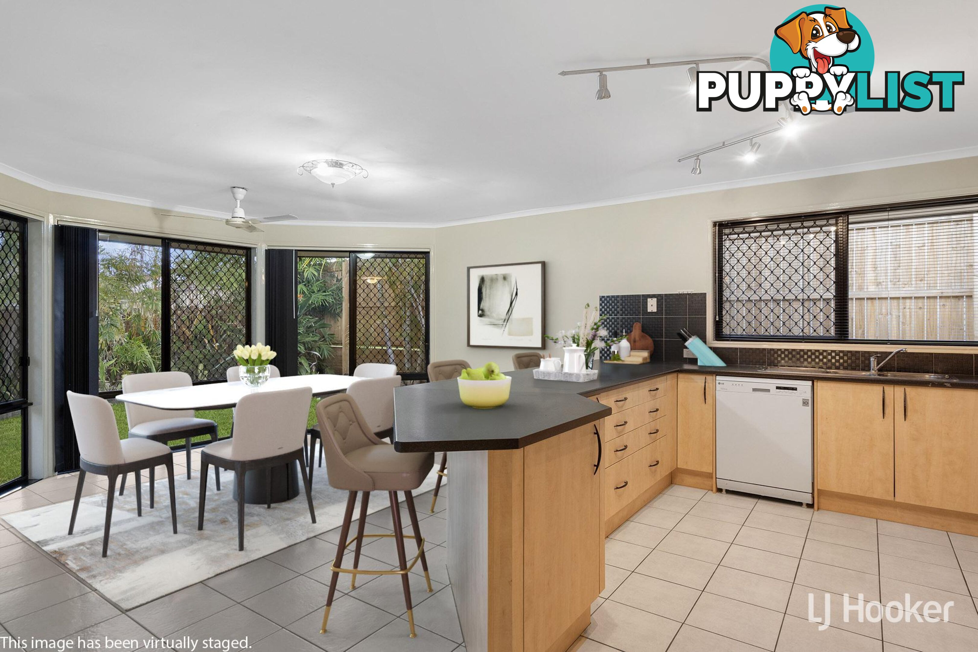 4 Sandhurst Place BRASSALL QLD 4305