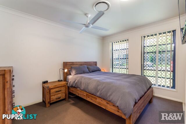 15 Desmond Street Narangba QLD 4504