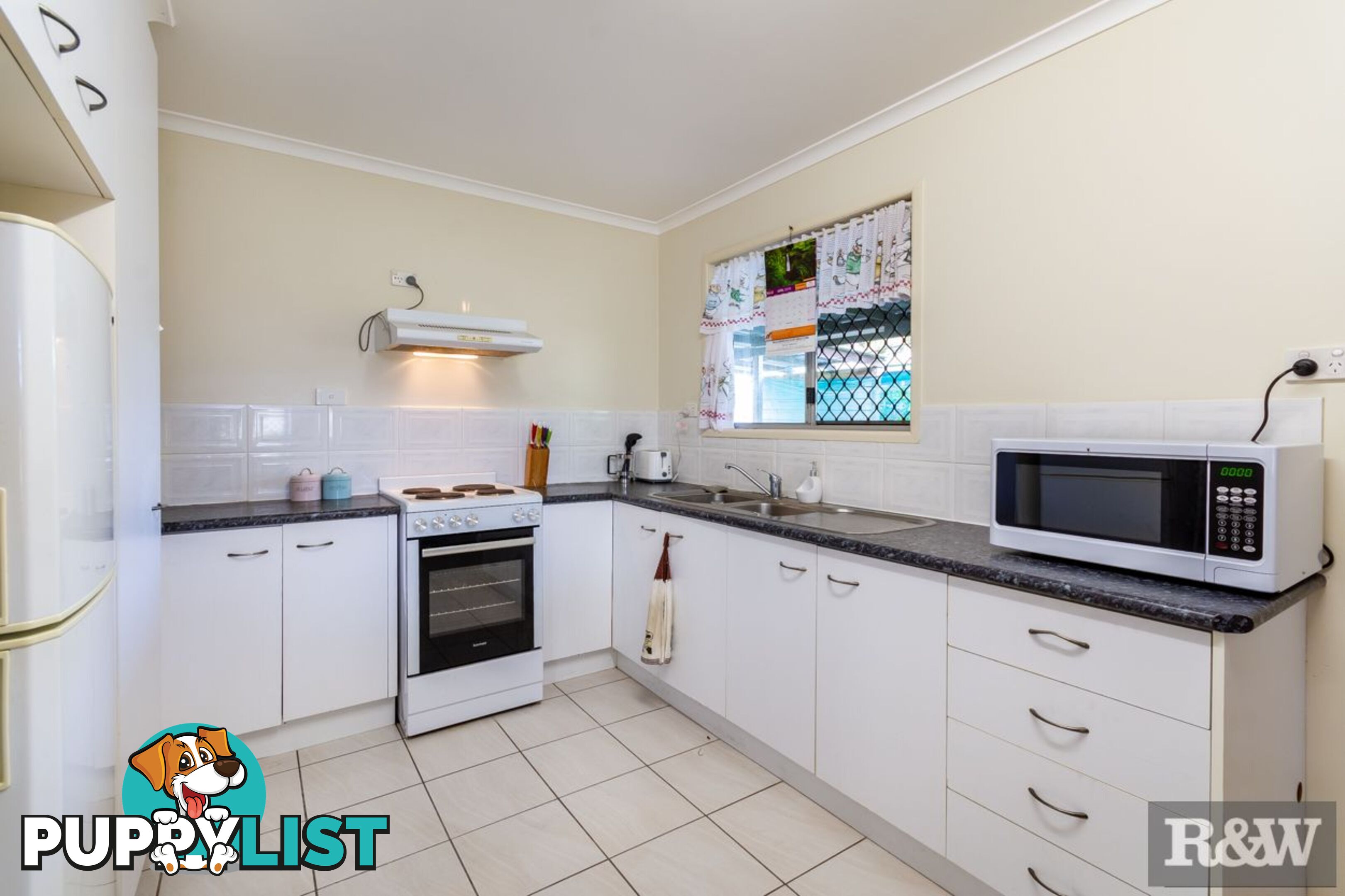 95 Moreton Terrace Beachmere QLD 4510