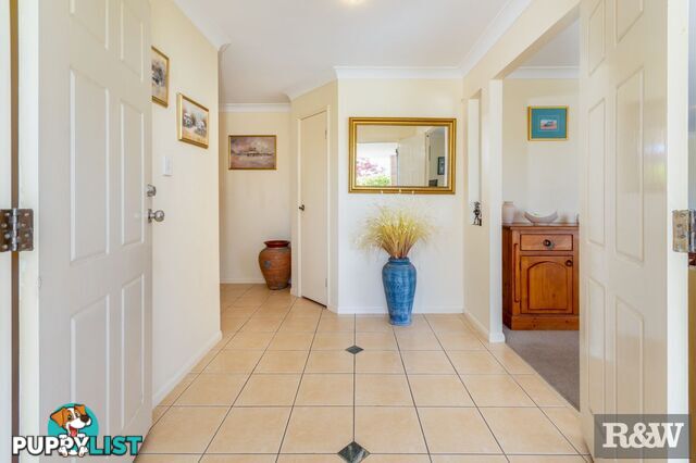 217 Bestmann Road East Sandstone Point QLD 4511