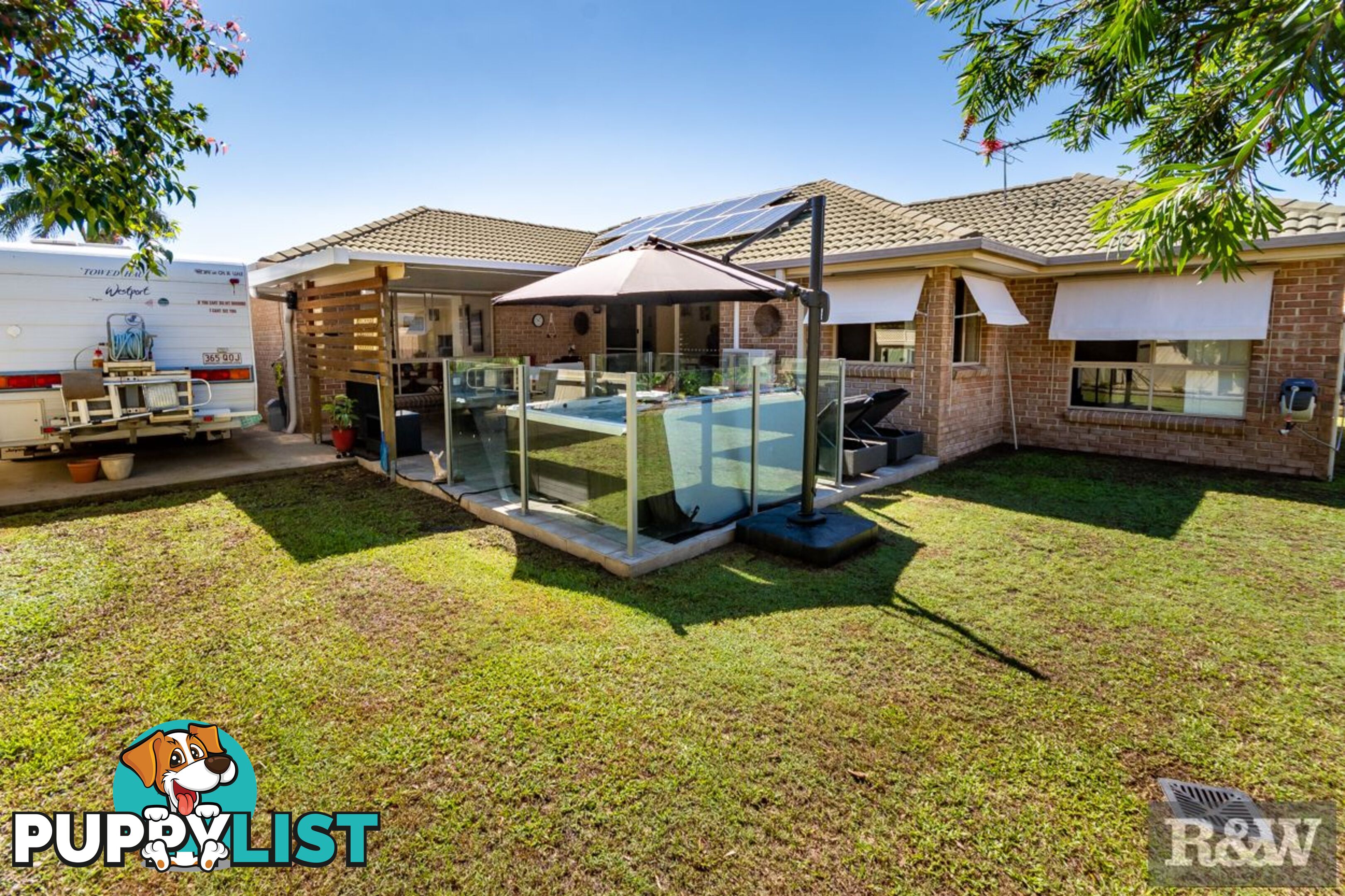 217 Bestmann Road East Sandstone Point QLD 4511