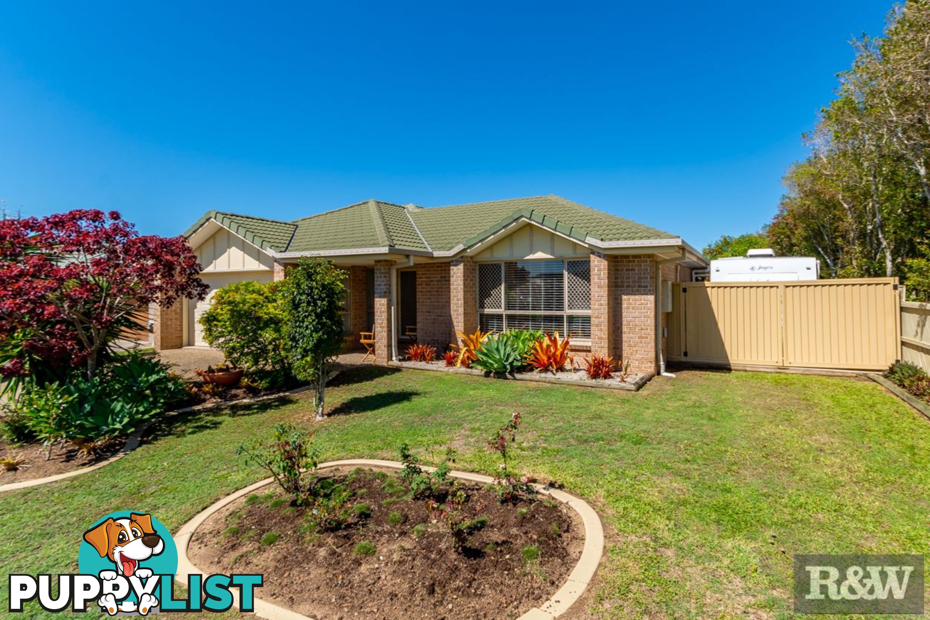 217 Bestmann Road East Sandstone Point QLD 4511