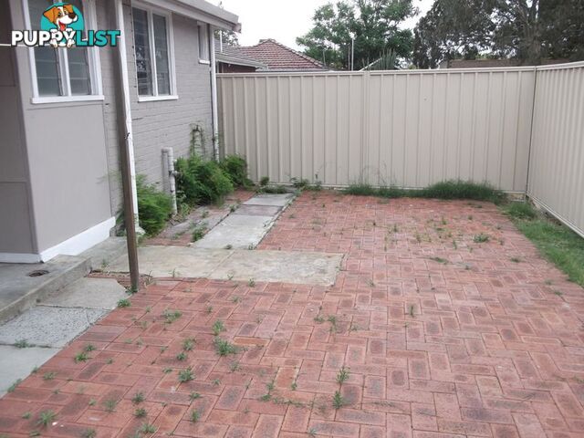 208 Gabriel Street CLOVERDALE WA 6105