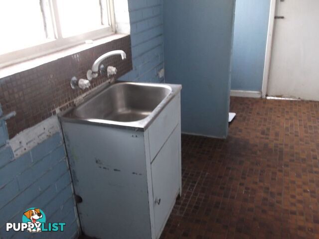 208 Gabriel Street CLOVERDALE WA 6105