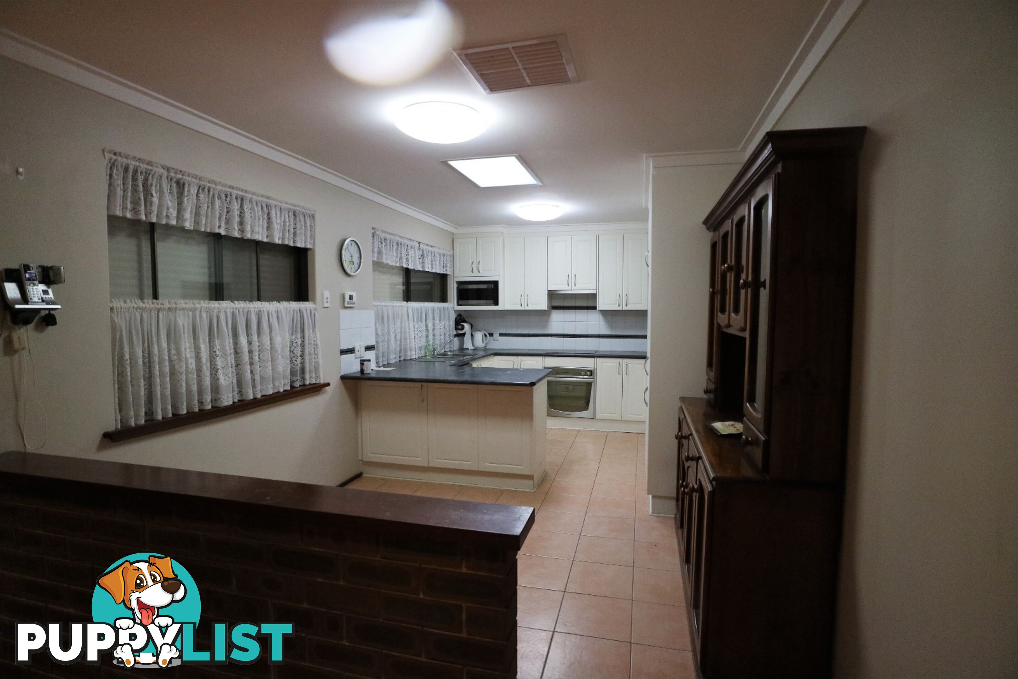 303 Knutsford Avenue KEWDALE WA 6105