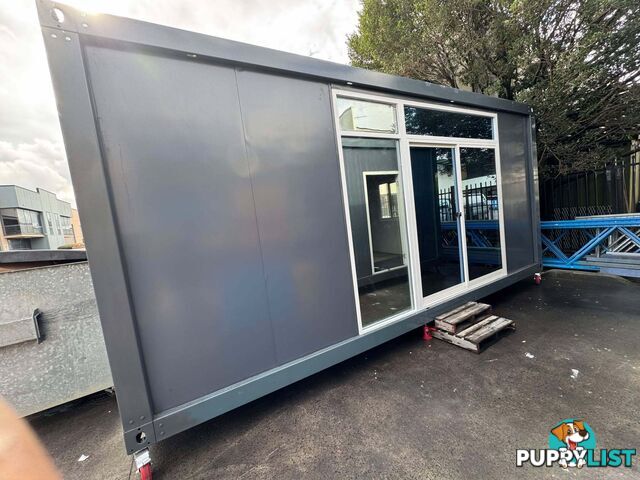 STUDIO CONTAINER HOUSE, READY TO BUILT OR BUILT ONSITE