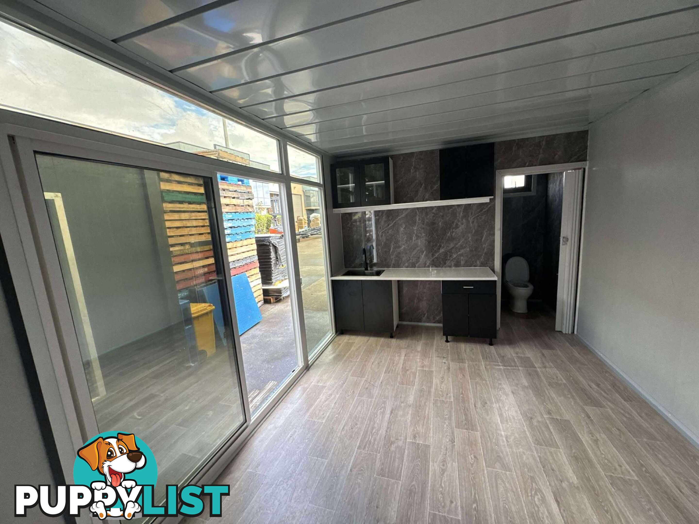 STUDIO CONTAINER HOUSE, READY TO BUILT OR BUILT ONSITE