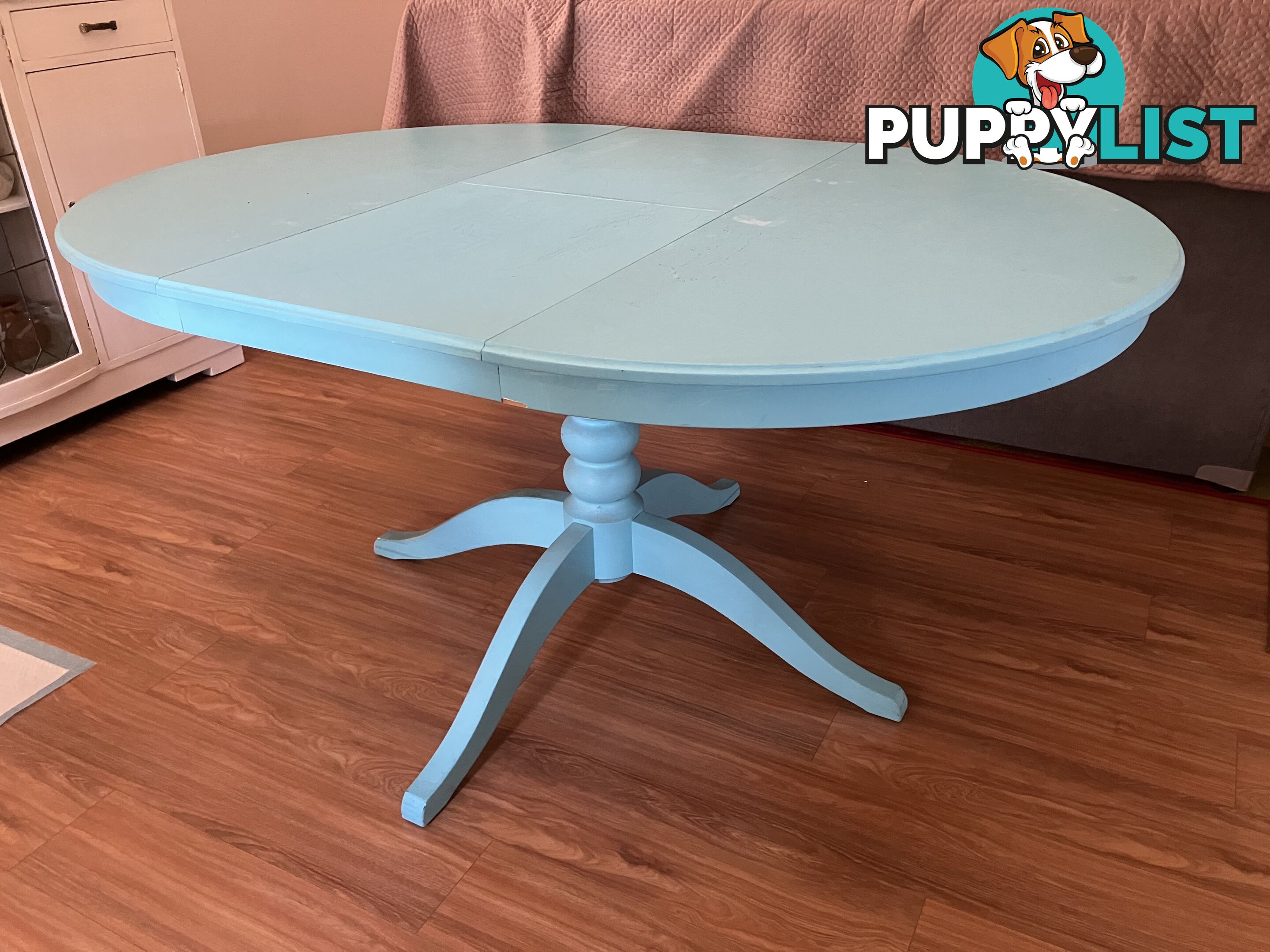 Round Extendable Dining Table - MUST SELL!!