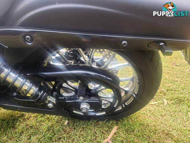 2011 Harley-Davidson Dyna Fat Bob 103 (FXDF)