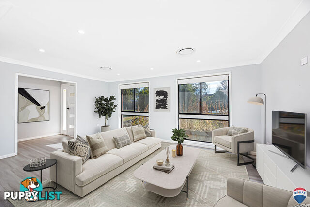8 CADELL GLEN ST CLAIR NSW 2759