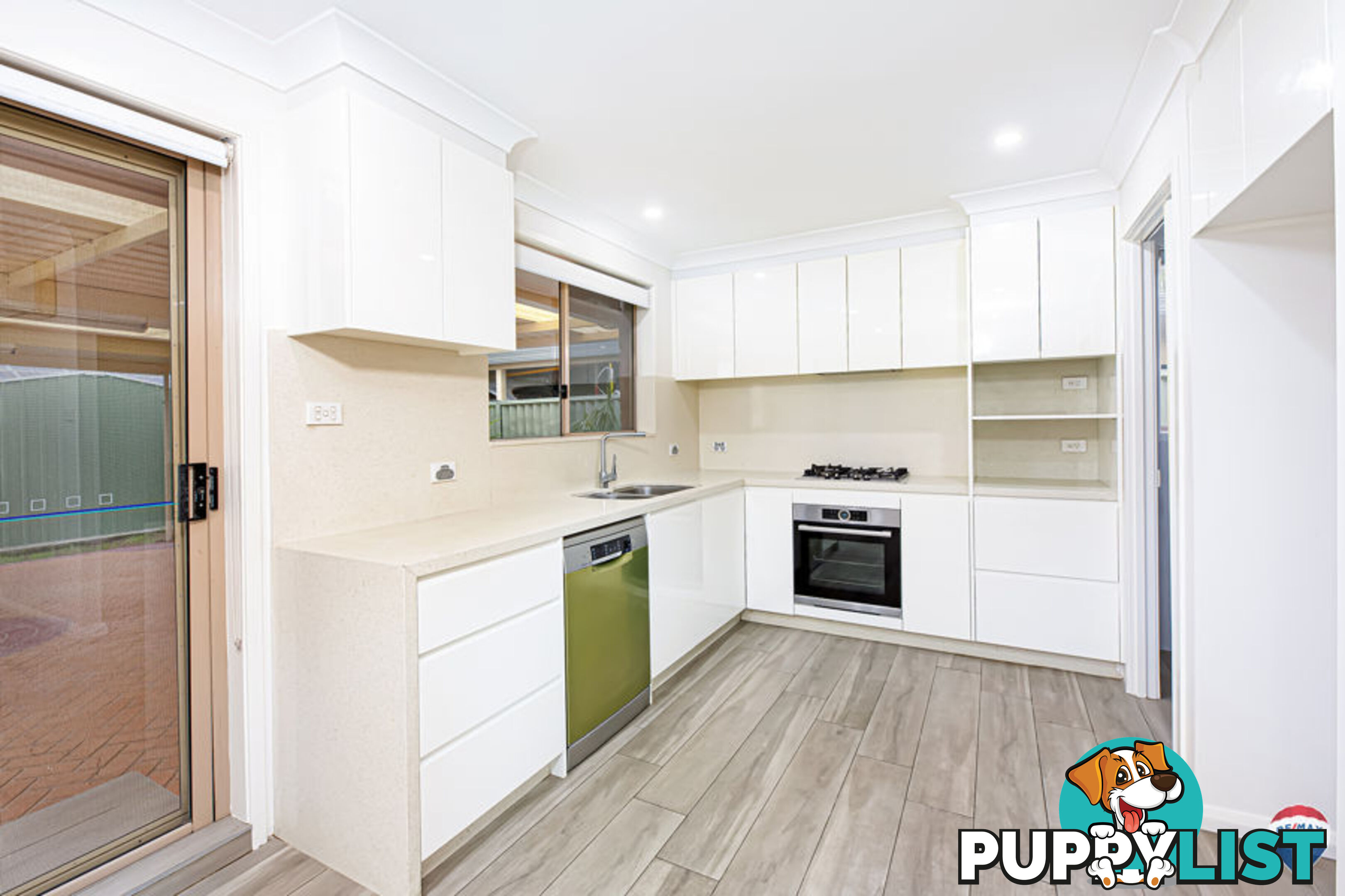 120 SUNFLOWER DRIVE CLAREMONT MEADOWS NSW 2747