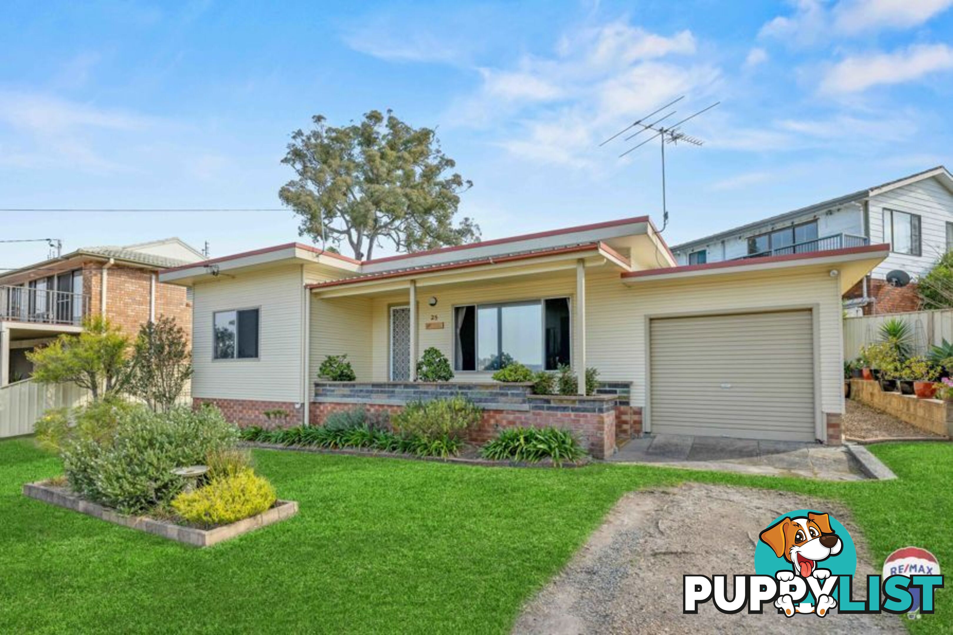 25 Noamunga Crescent GWANDALAN NSW 2259