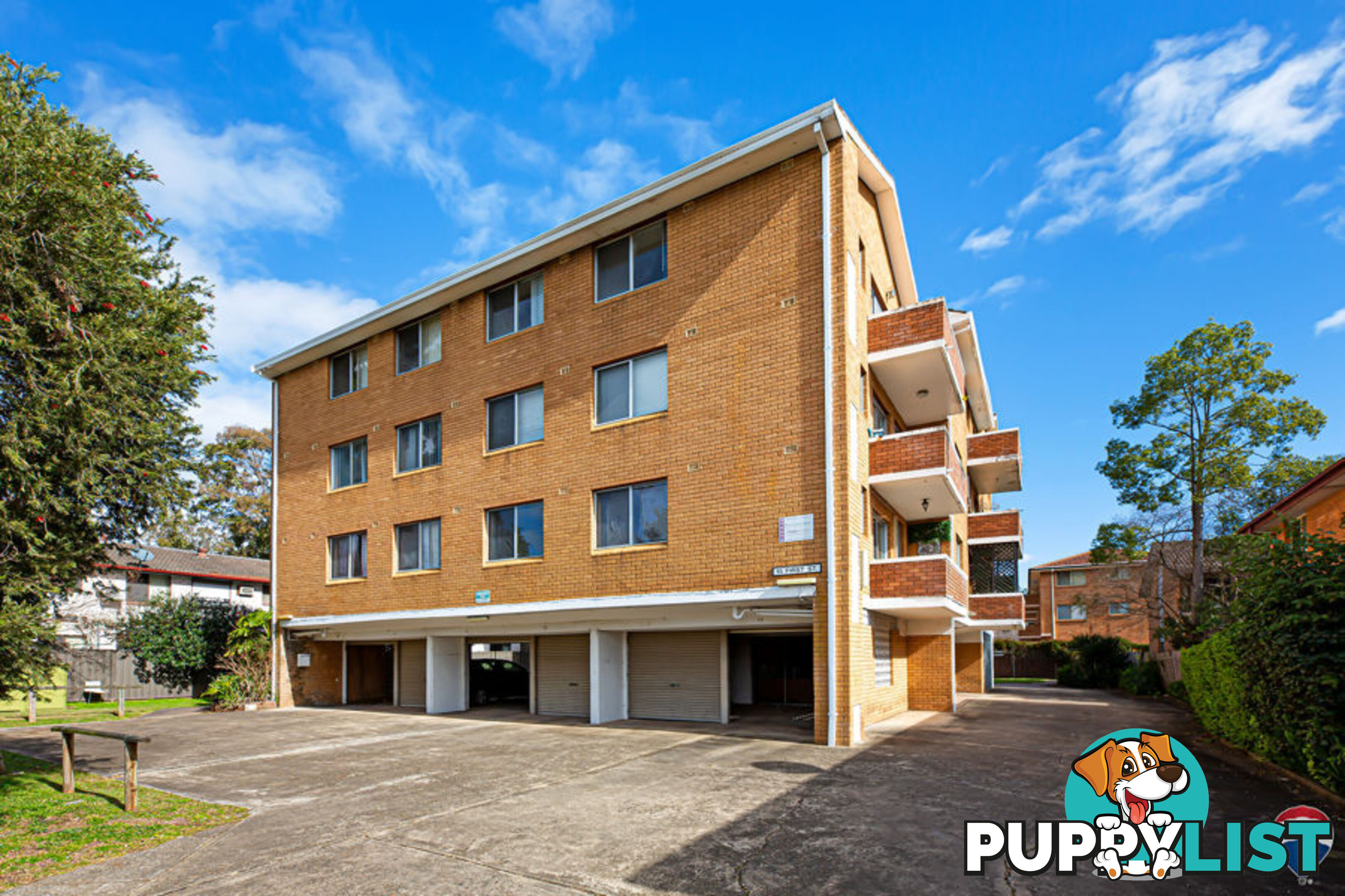 4/15 FIRST STREET KINGSWOOD NSW 2747