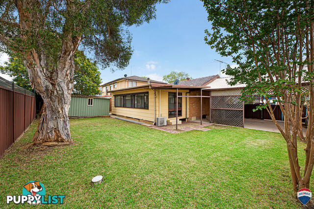 11 HUNTINGDON PARADE CAMBRIDGE GARDENS NSW 2747