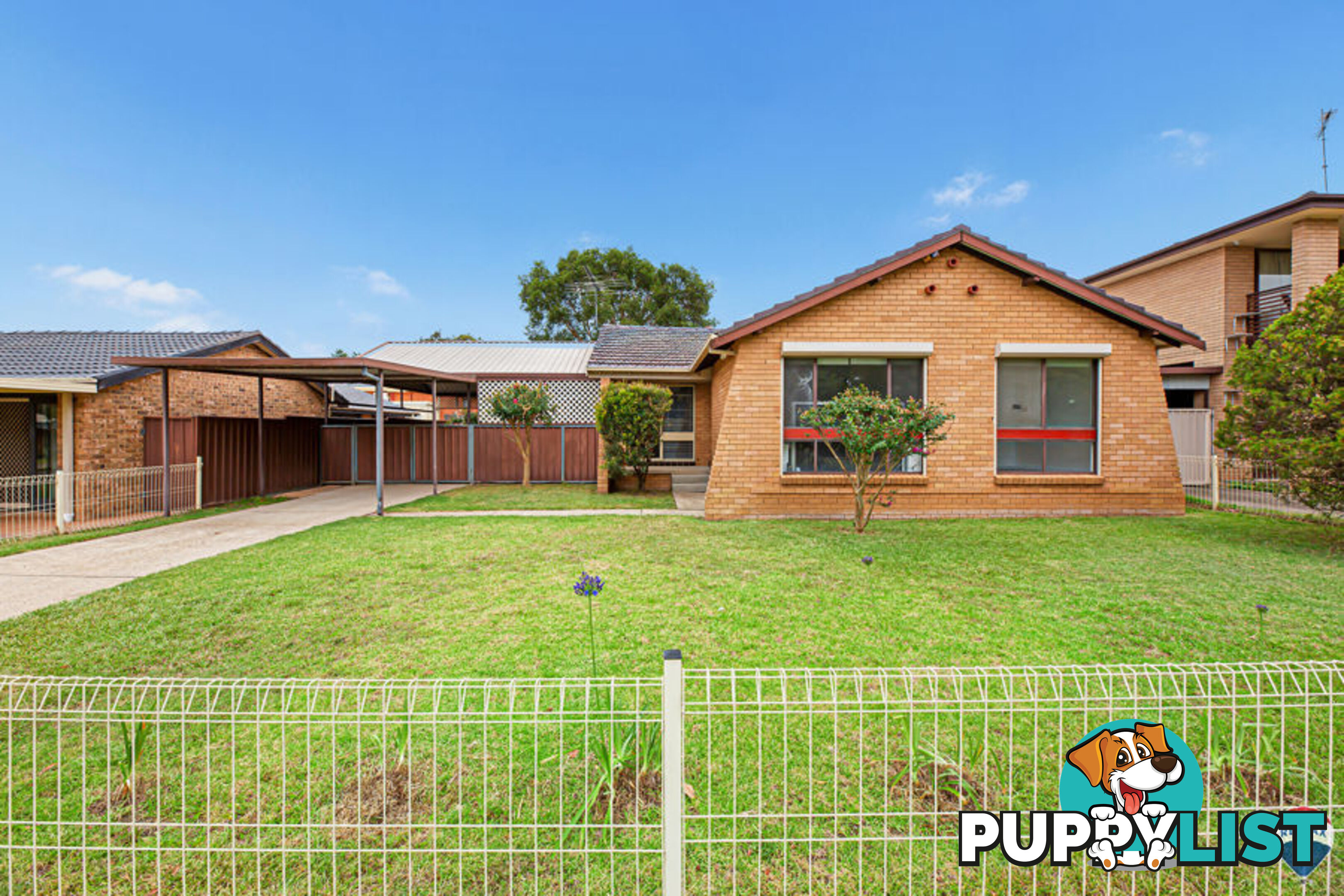 11 HUNTINGDON PARADE CAMBRIDGE GARDENS NSW 2747