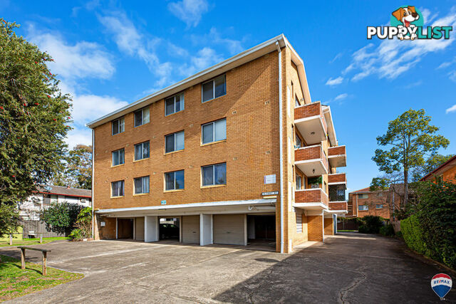 4/15 FIRST STREET KINGSWOOD NSW 2747